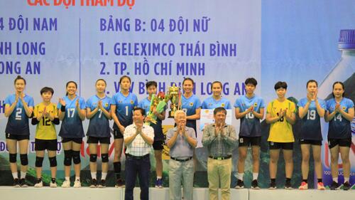 VTV Bình Điền Long An vô địch cúp bóng chuyền Long An 2022.